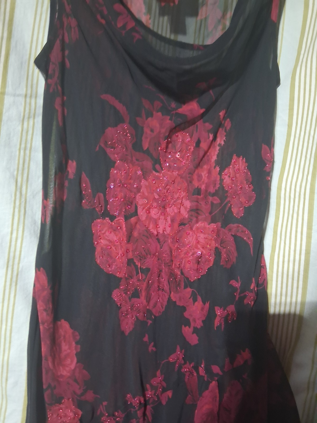 Connected Apparel Women’s Black Red Floral Cowl Neck Sequin Midi Slip Dress L