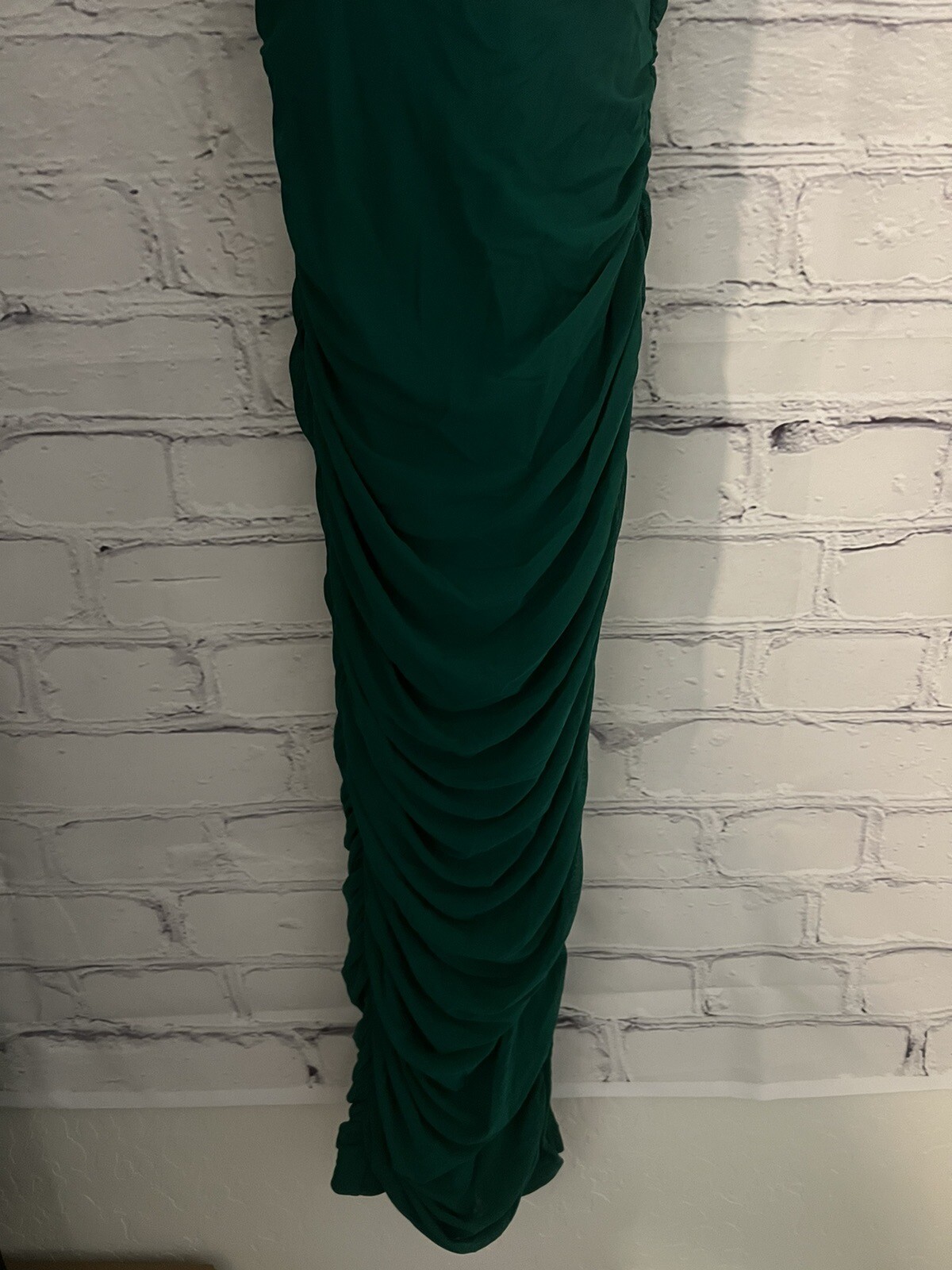 Privy Solid Green Dress Formal NWT Junior’s Size Small (Retail $39)