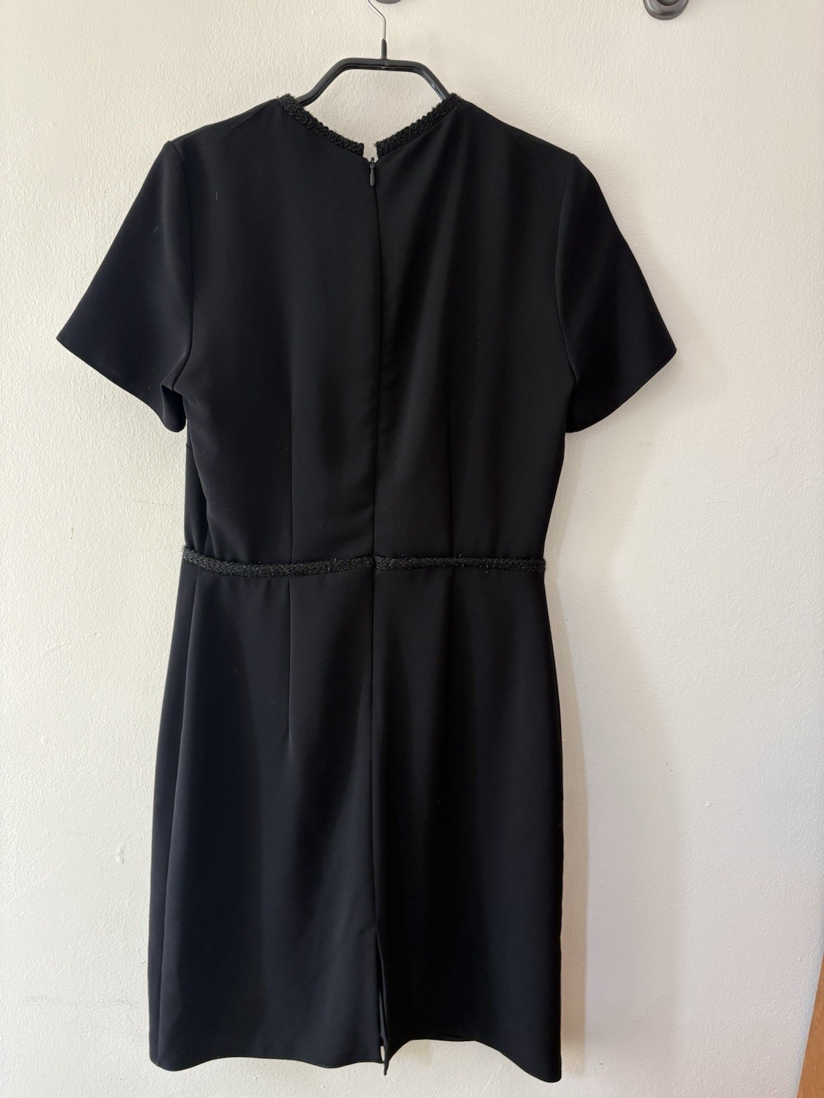 Sandro Ferrone Black Solid Round Neck Short Sleeve Short Dress Size 40 Zip