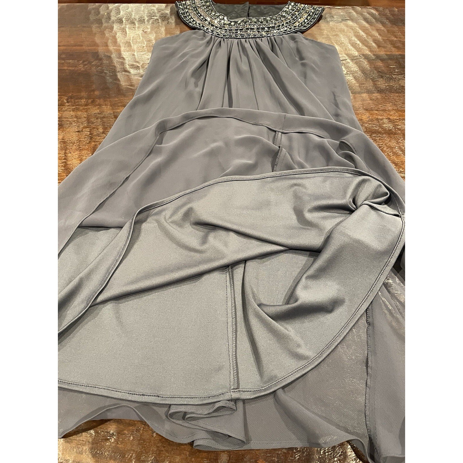 JS Boutique Chiffon Dress Womens Size 2 Gray Beaded Sequin Party Formal Prom