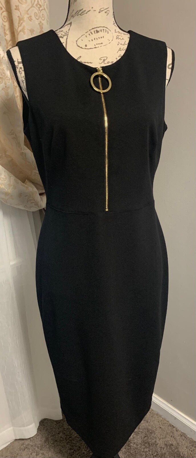 Women’s Calvin Klein Black Dress Zipper Logo ,Stretch Size is 8