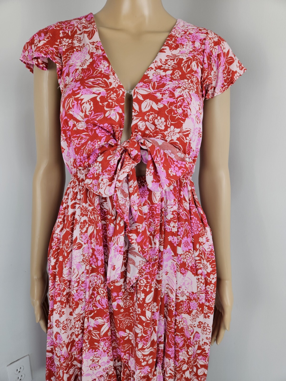 Vici Womens Dress Small Hi Low Maxi Pockets Ruffle Raspberry Floral