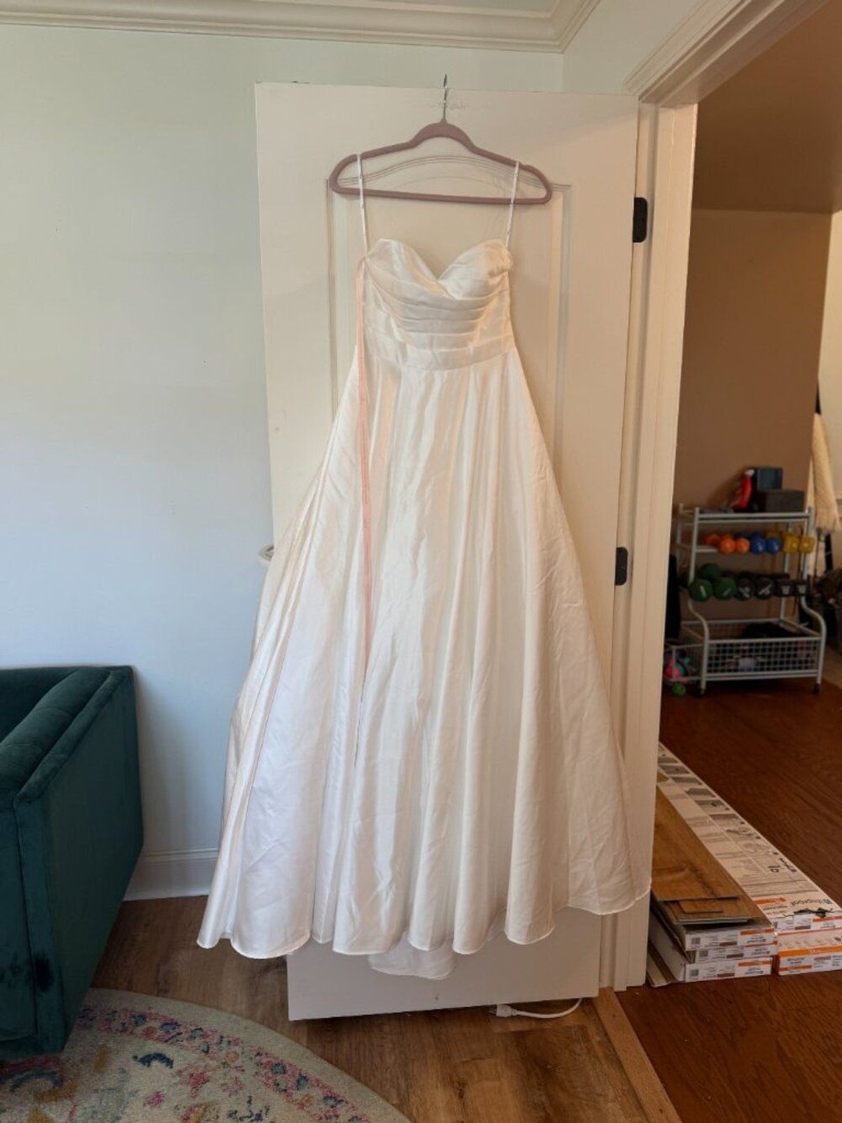 Lulus Khalida White Satin Pleated Strapless Gown Size Medium