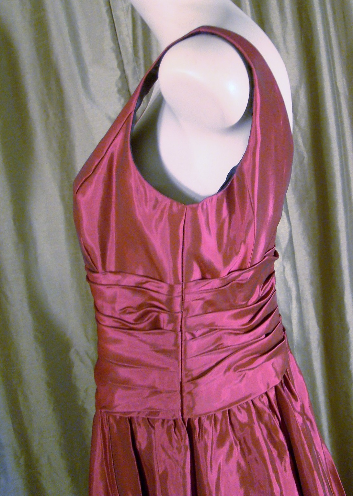 Watters & Watters Tea Length A-Line Sleeveless Sz 12 Prom Bridesmaids Dress 9390