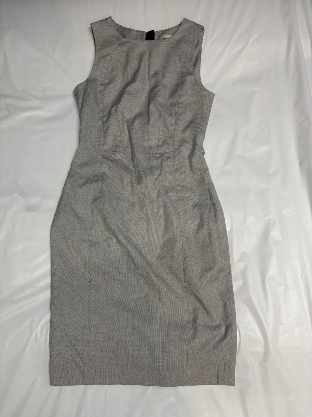 H & M Women’s Gray Lined Dress Size 6