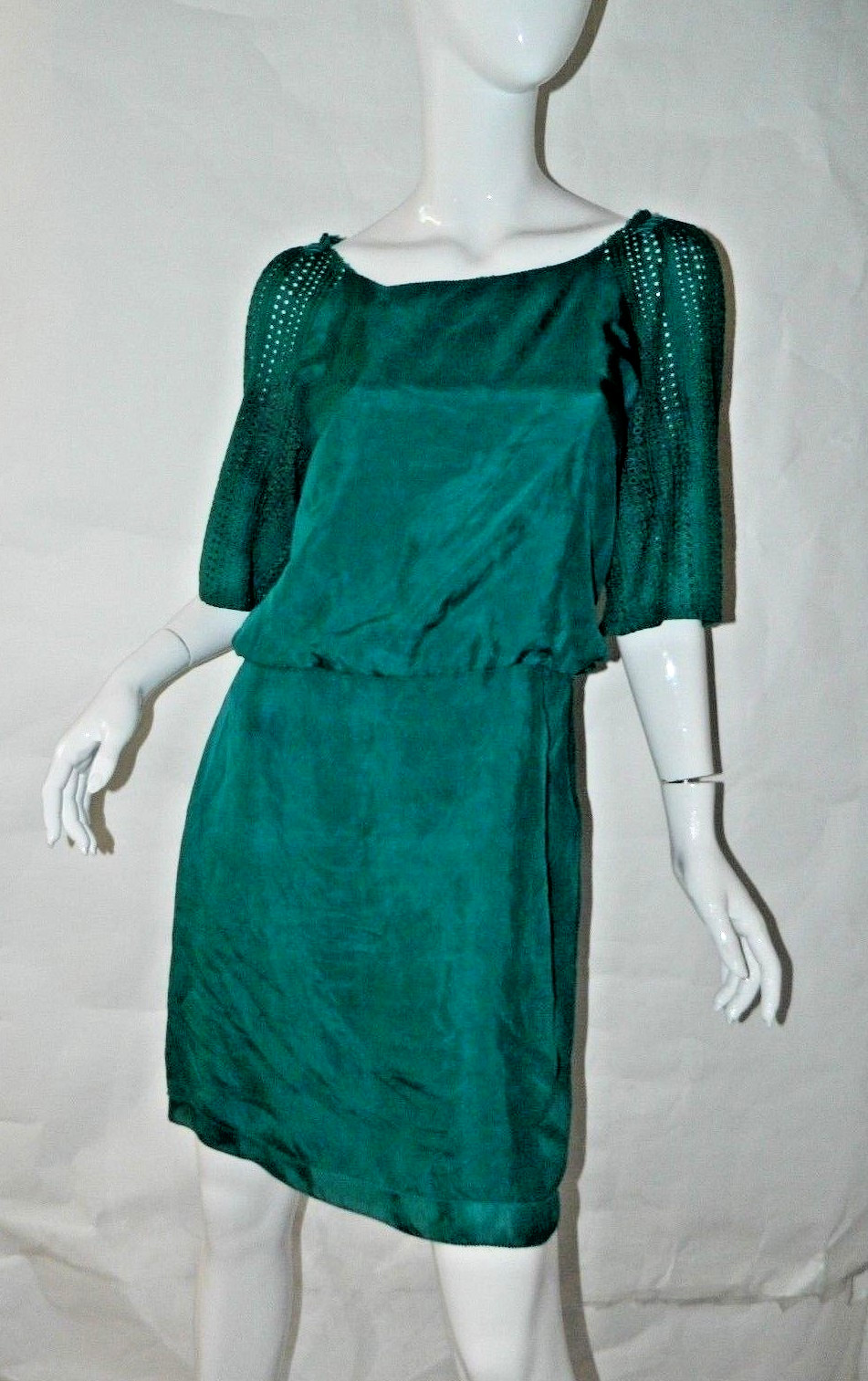 Phillip Lim 3.1 Dress Size 4 Green Silk Perforated Sleeves Scoop Neck Shift