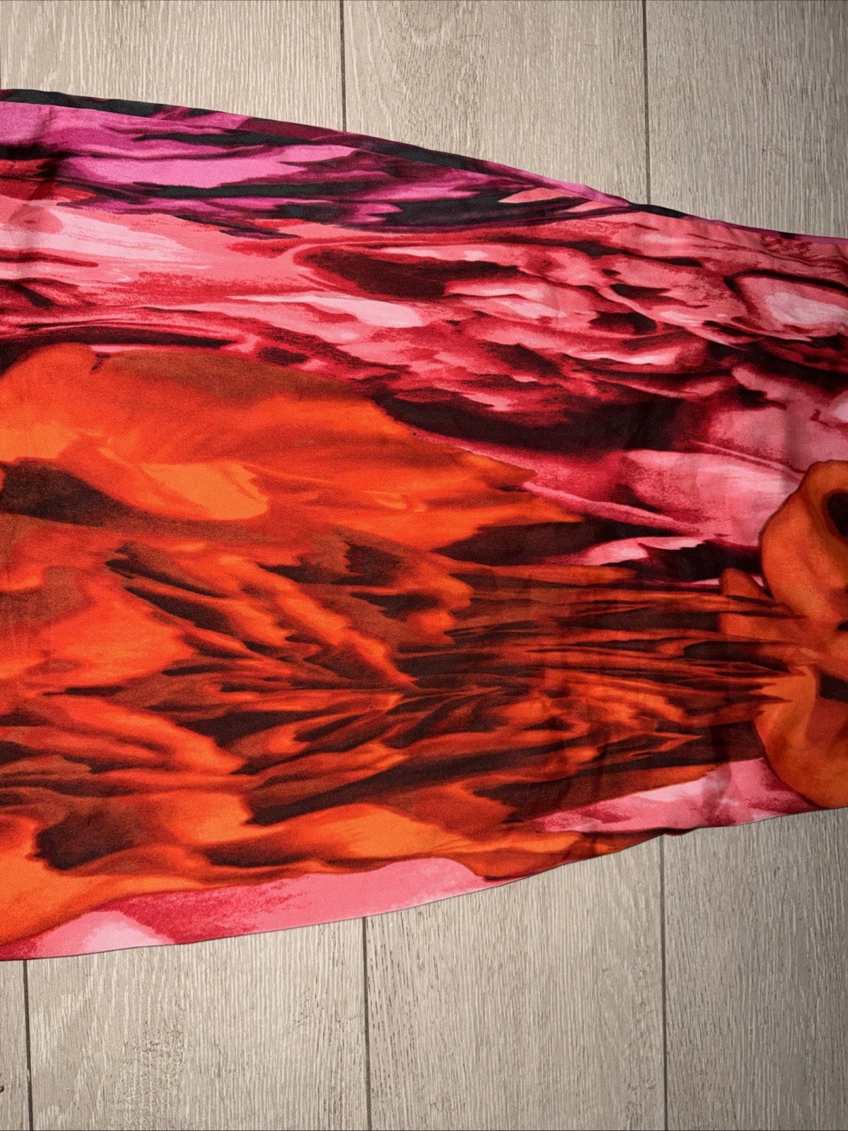SIMPLY VERA Vera Wang Bold Multi-Color Dress Sleeveless Twist Front Size Small