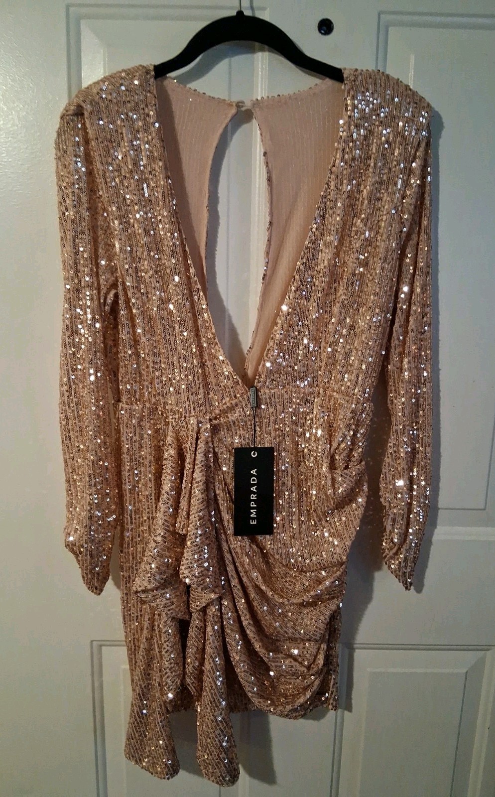 NWT!!! EMPRADA Rose Gold Sequin Mini Dress Deep V Open Back Long Sleeve Party M