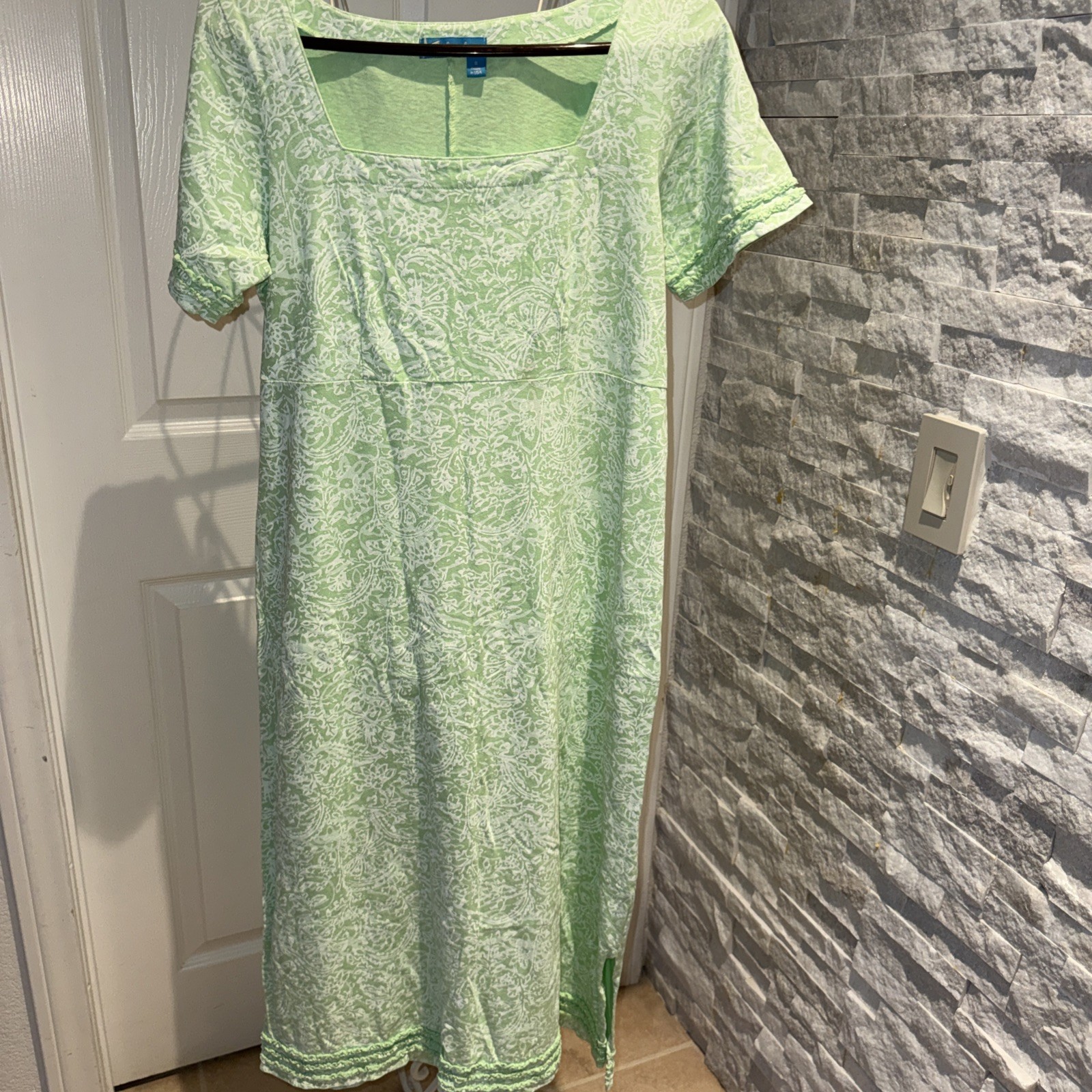 Fresh Produce Womens Medium Lime Green Floral Cotton Maxi T-Shirt M