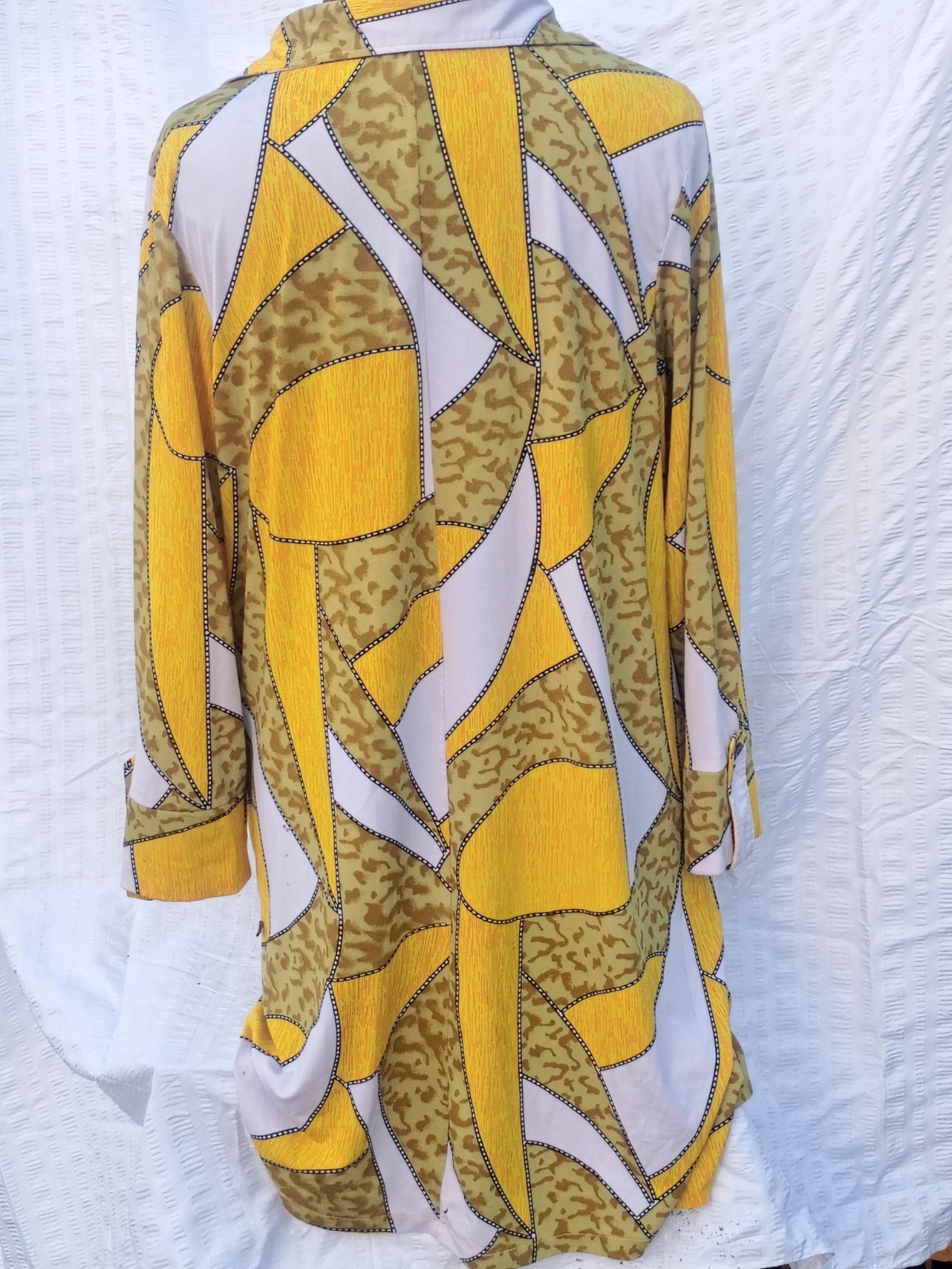 70s “Style” Design 3/4 Sleeve Collared Stretch Dress Funky Groovy Free Necklace
