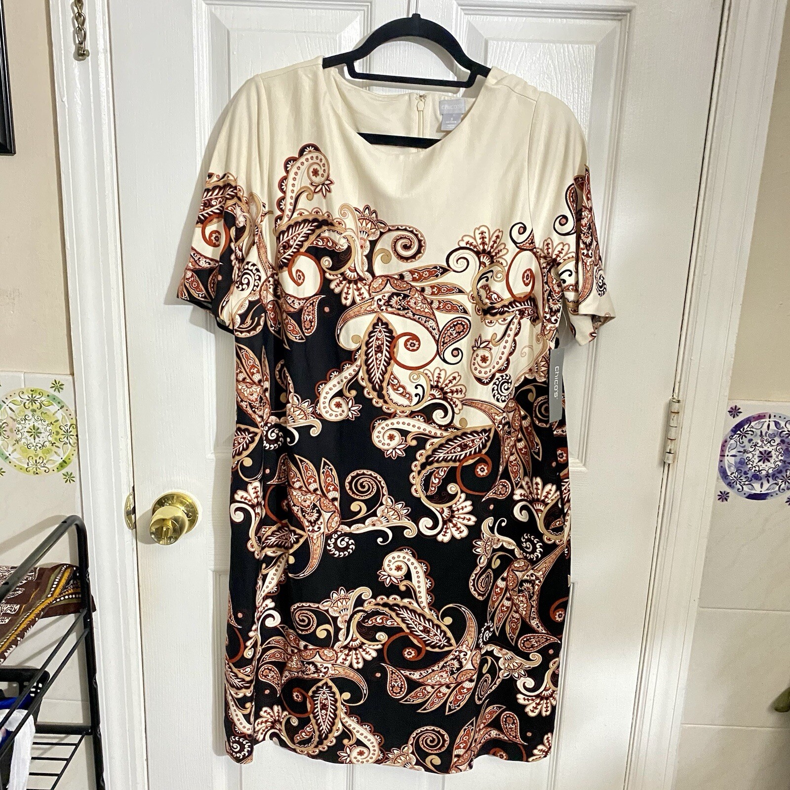 Chicos-16-Neutral Earth Tones Paisley Sheath Short Dress Pockets Stretch Office