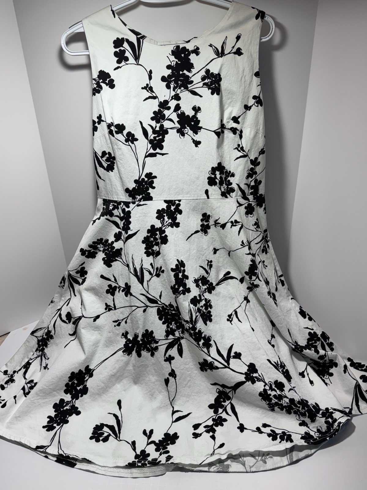 Homeyee Women’s White Short Sleeve Floral Casual A Line Midi Dress Fit Flare 12
