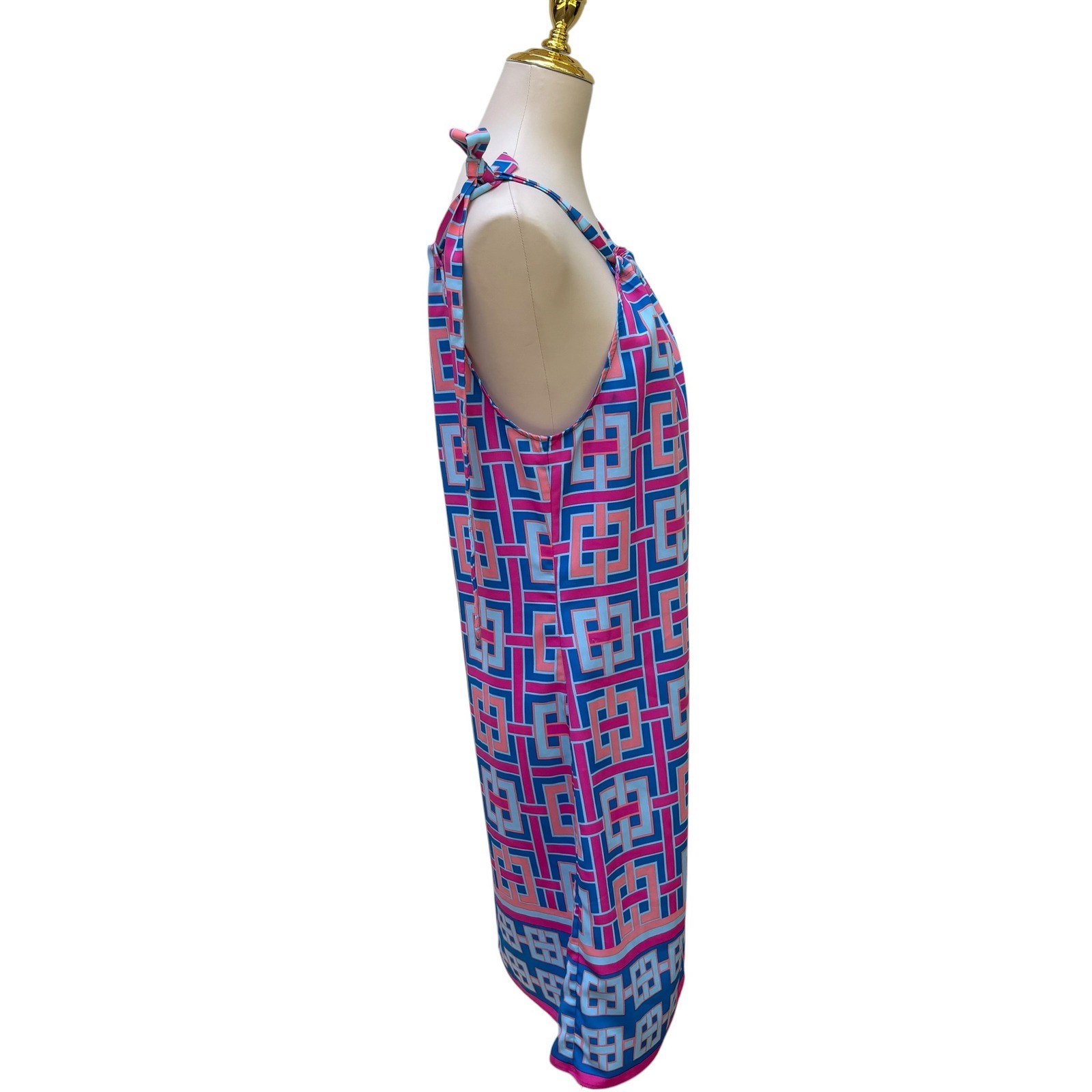 Crown & Ivy Halter Shift Dress M Pink Geometric Greek Key Vacation Mod Retro