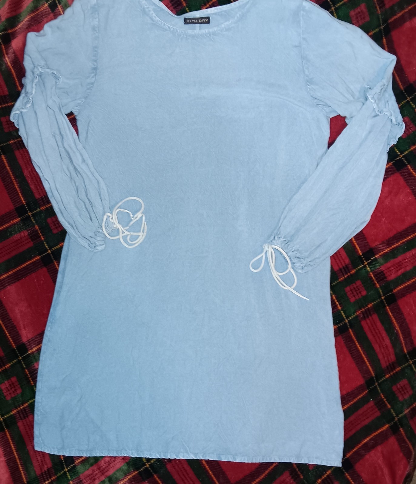 Style Envy Light Denim Shift Dress Med Long Sleeve Tie Cuff Ruffle Detail Soft