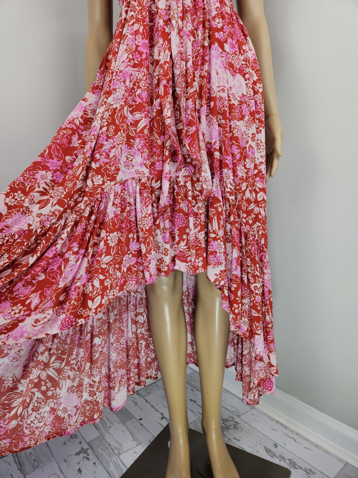 Vici Womens Dress Small Hi Low Maxi Pockets Ruffle Raspberry Floral
