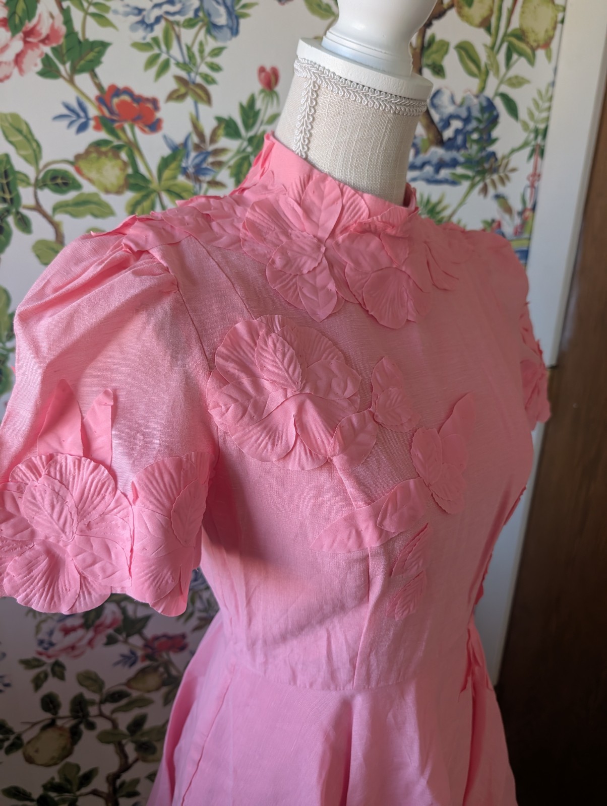 Antonio Melani Pink Iris Linen Mock Neck Mini 3D Floral Dress