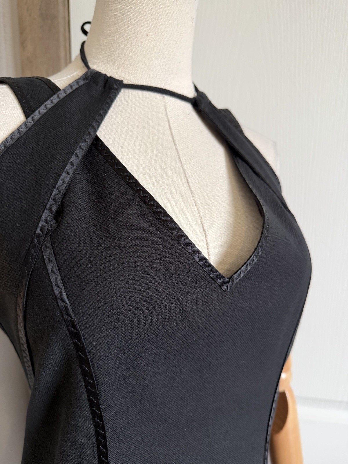 SPORTMAX Max Mara Sz US 12 Black Cotton Silk Trim Halter Pencil Midi Dress