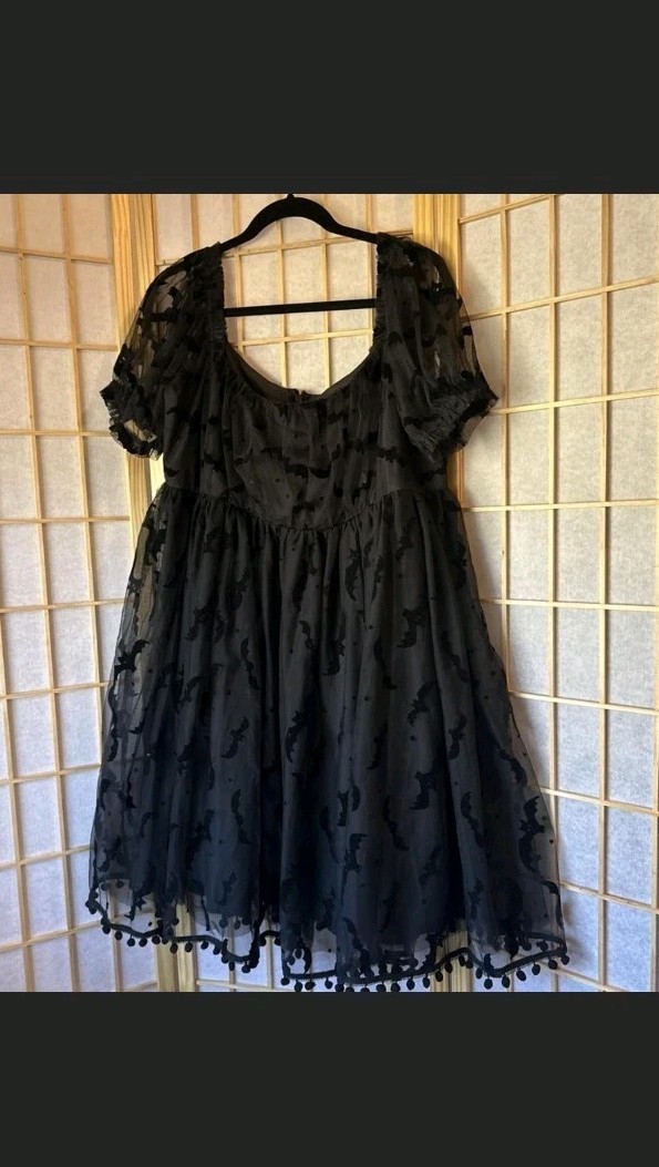Unique Vintage Black Bat Print Mesh Overlay A-Line Dress 2X/18 Plus