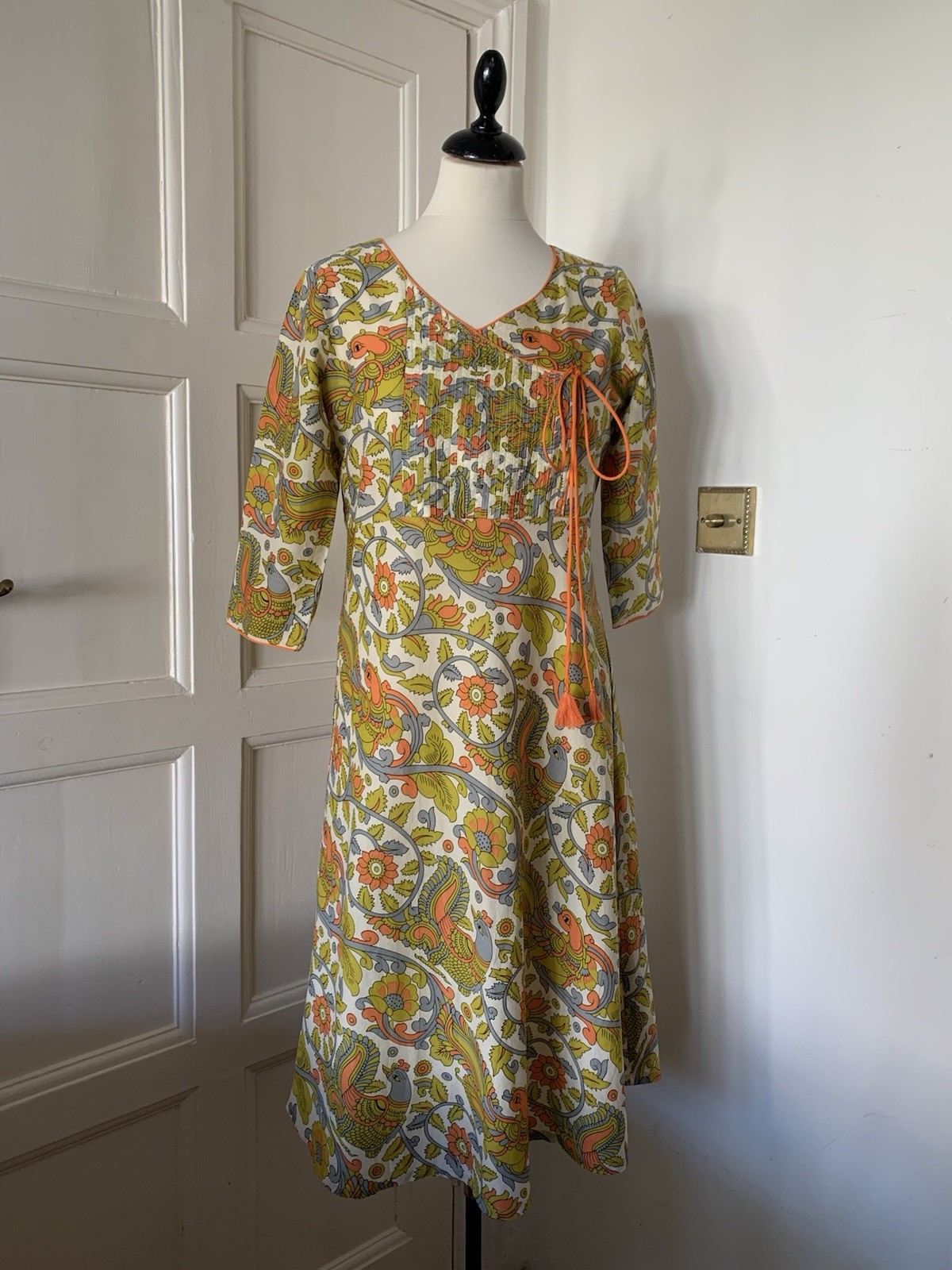 MELANGE RARE BIRD & FLOWER PRINT ORANGE TRIM 100% FINE COTTON SUMMER DRESS S