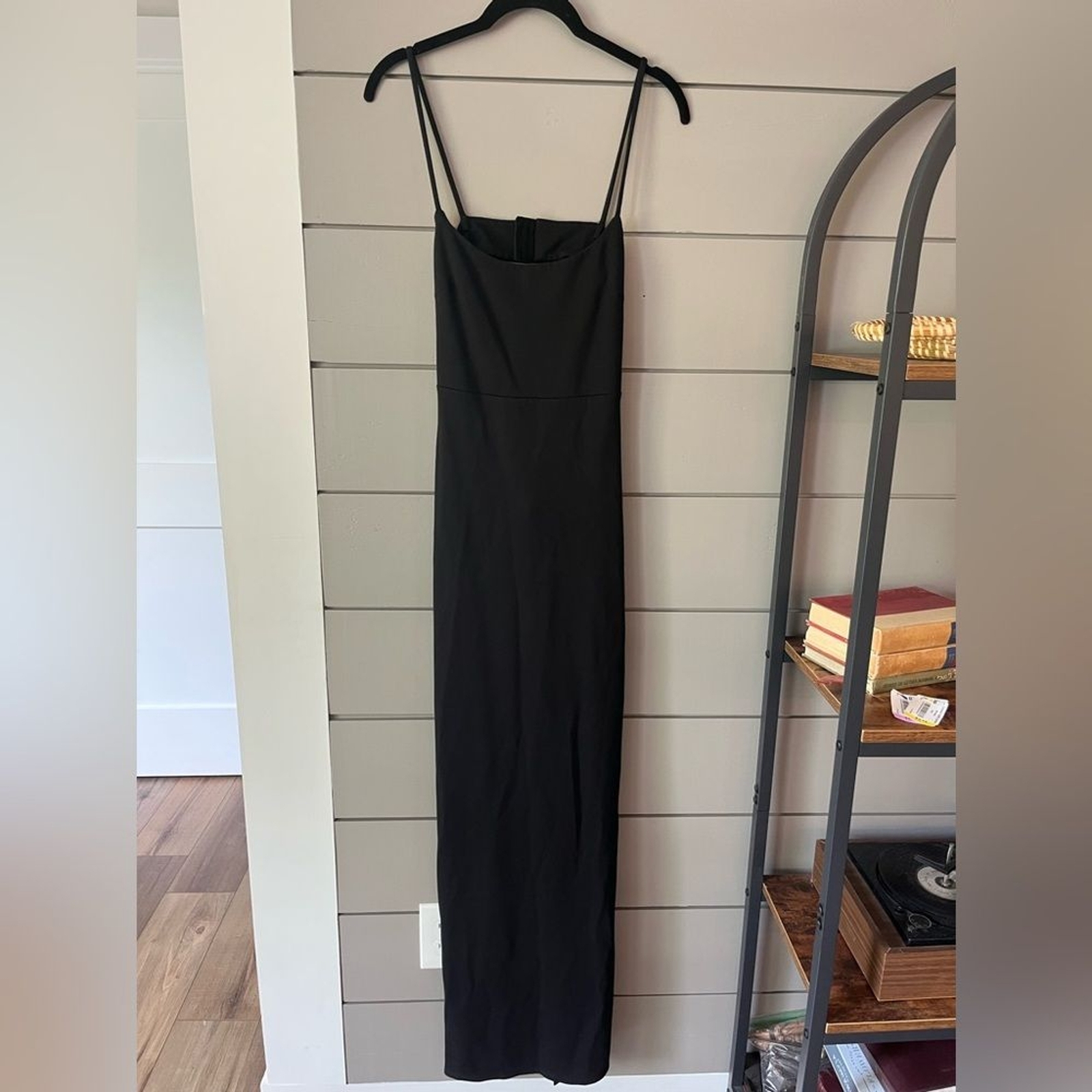 Lovers and Friends Karma Maxi Dress in Black Size M EUC