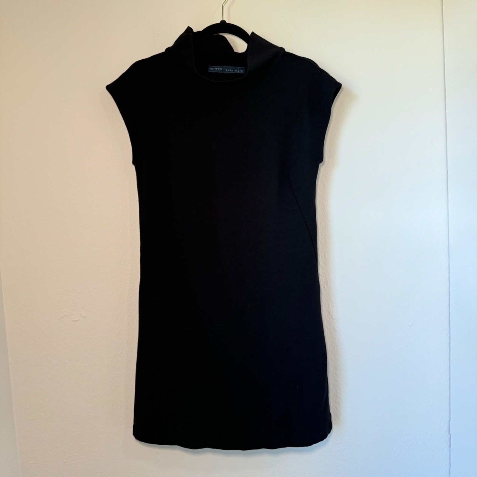 Zara Basic Women’s High Neck Cap Sleeve LBT Office Contemporary Dress Black MD