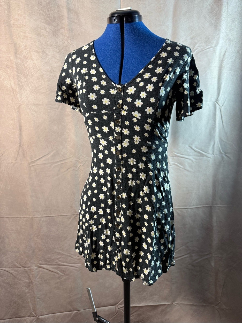 Rewind Black Midi Dress with White Daisy Print