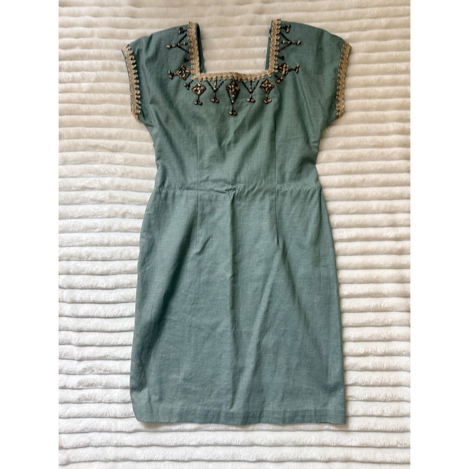 Carole Little NWT Sage Linen Dress 10 Beaded Boho Tribal Trim Sleeveless Vintage
