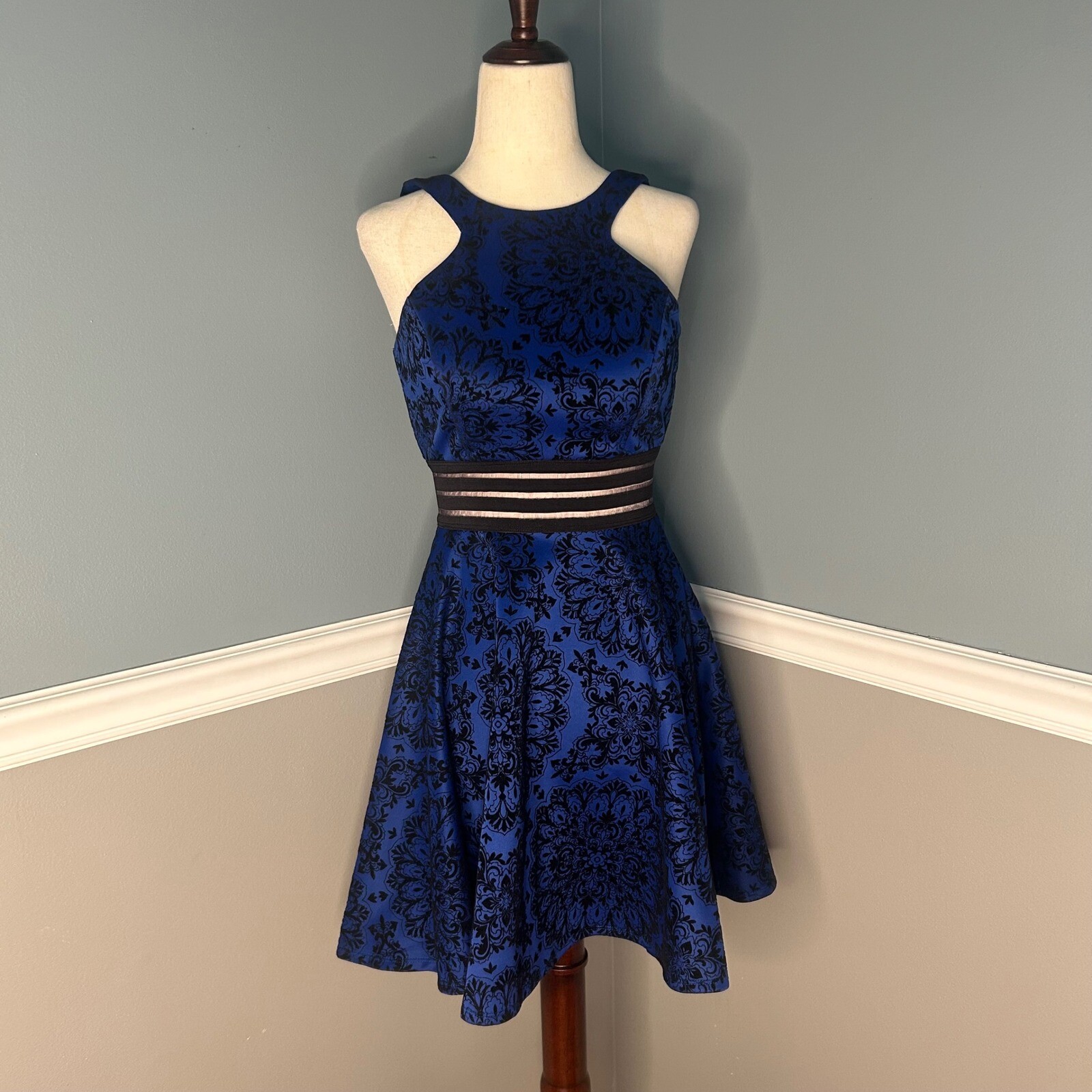 City Studio Party Dress Fit and Flare Sleeveless Blue Black Size 1