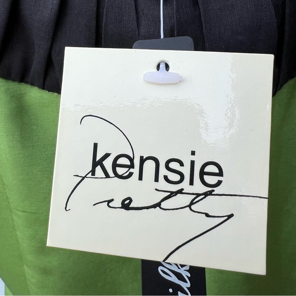 Kensie Silk Striped Flare & Fitted Sleeveless Green Dress Size M