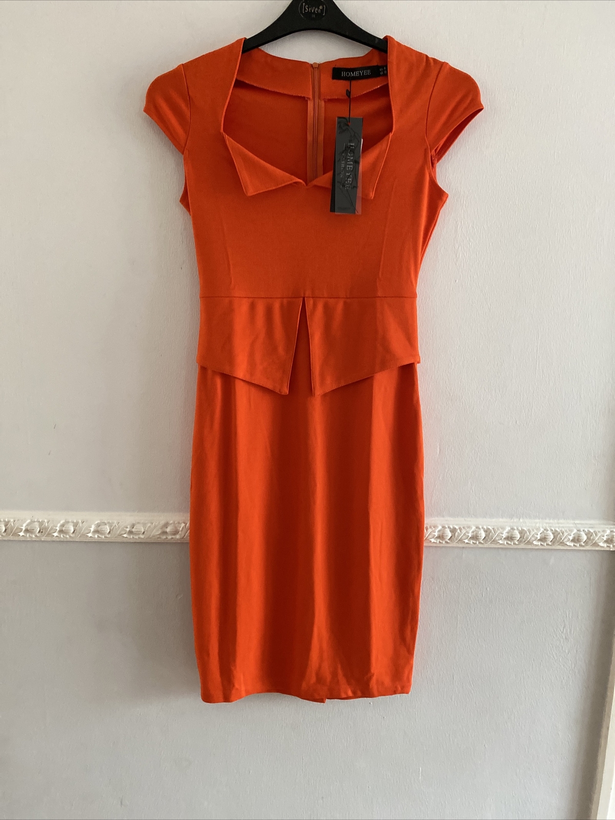 BNWT Sz 8 Unusual ORANGE Korean Asian Suit Dress Stretchy slimming tummy draped