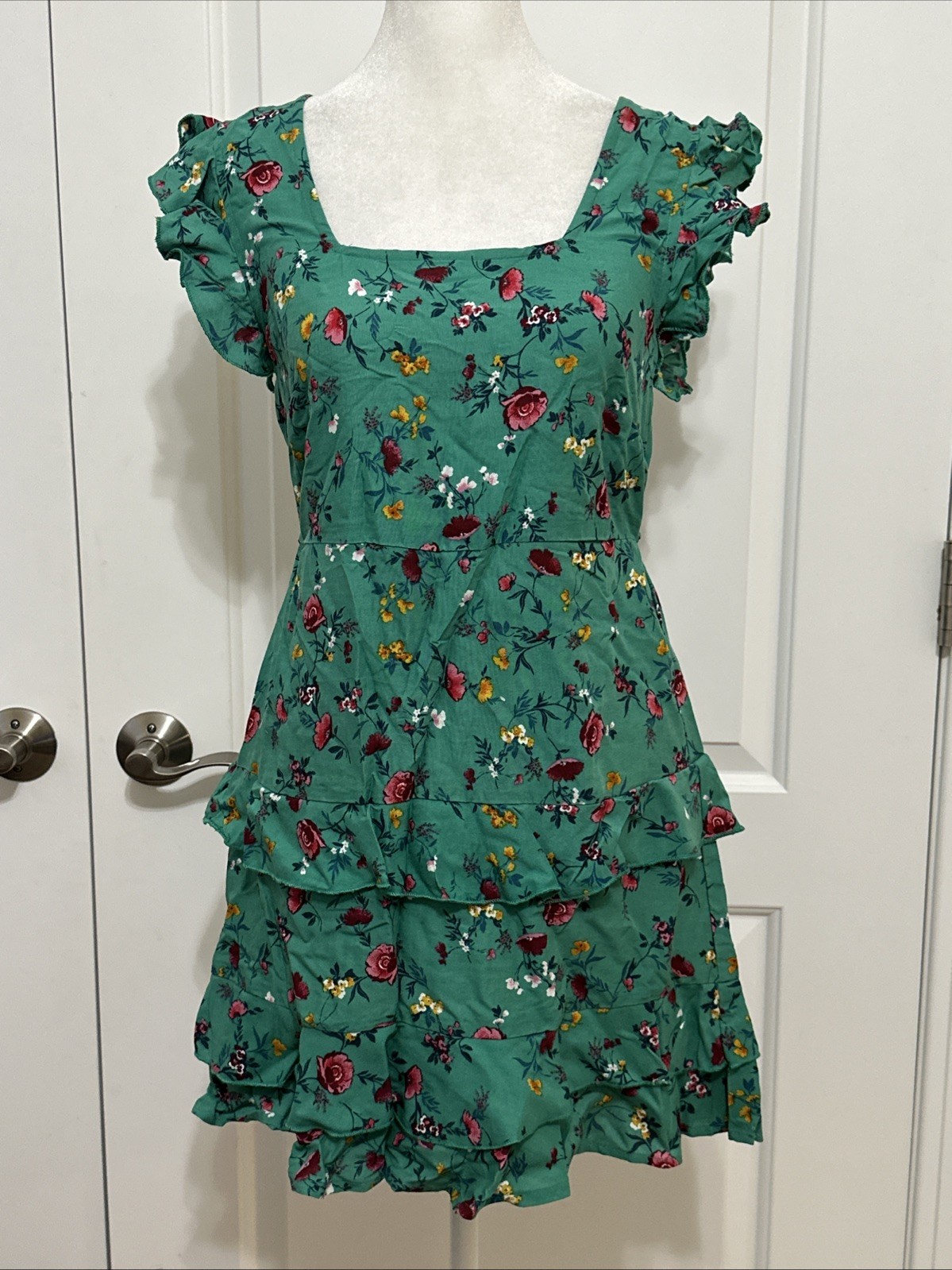 NWT Lottie & Holly B.O.G. Tiered Mini Dress Green Pink Floral M