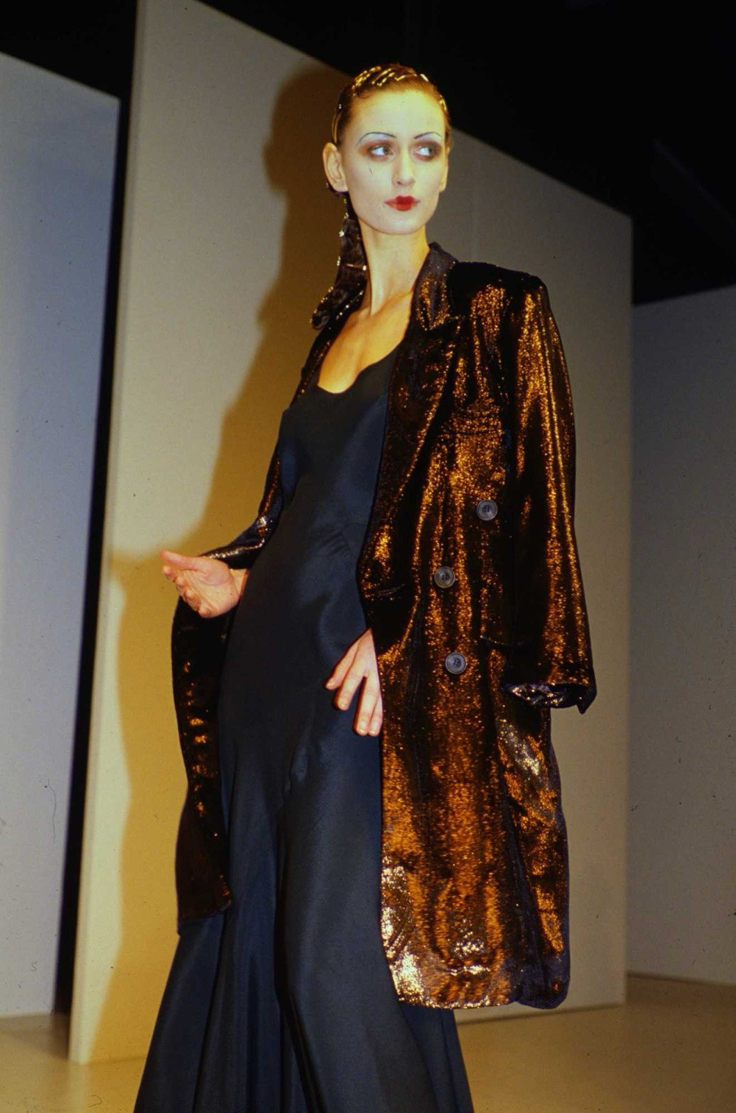 John Galliano Autumn/Winter 1988 ‘Hairclips’ Runway Black Bias Cut Crêpe Gown