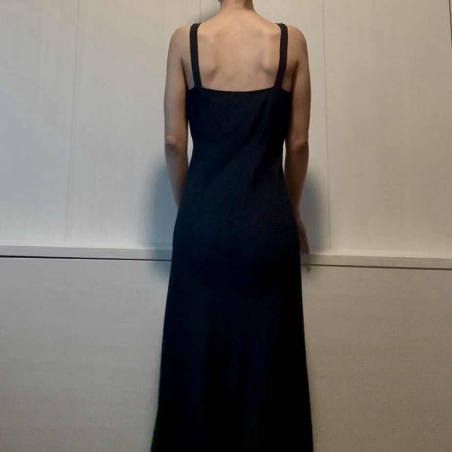 GIANFRANCO FERRE STUDIO Strappy V Neck Long Formal Blue Black Crepe Gown Small