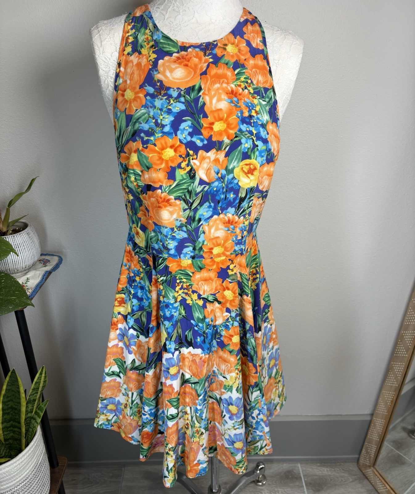 Yumi Kim Women’s Large ~ Floral Silk Sleeveless Lined Sun Dress