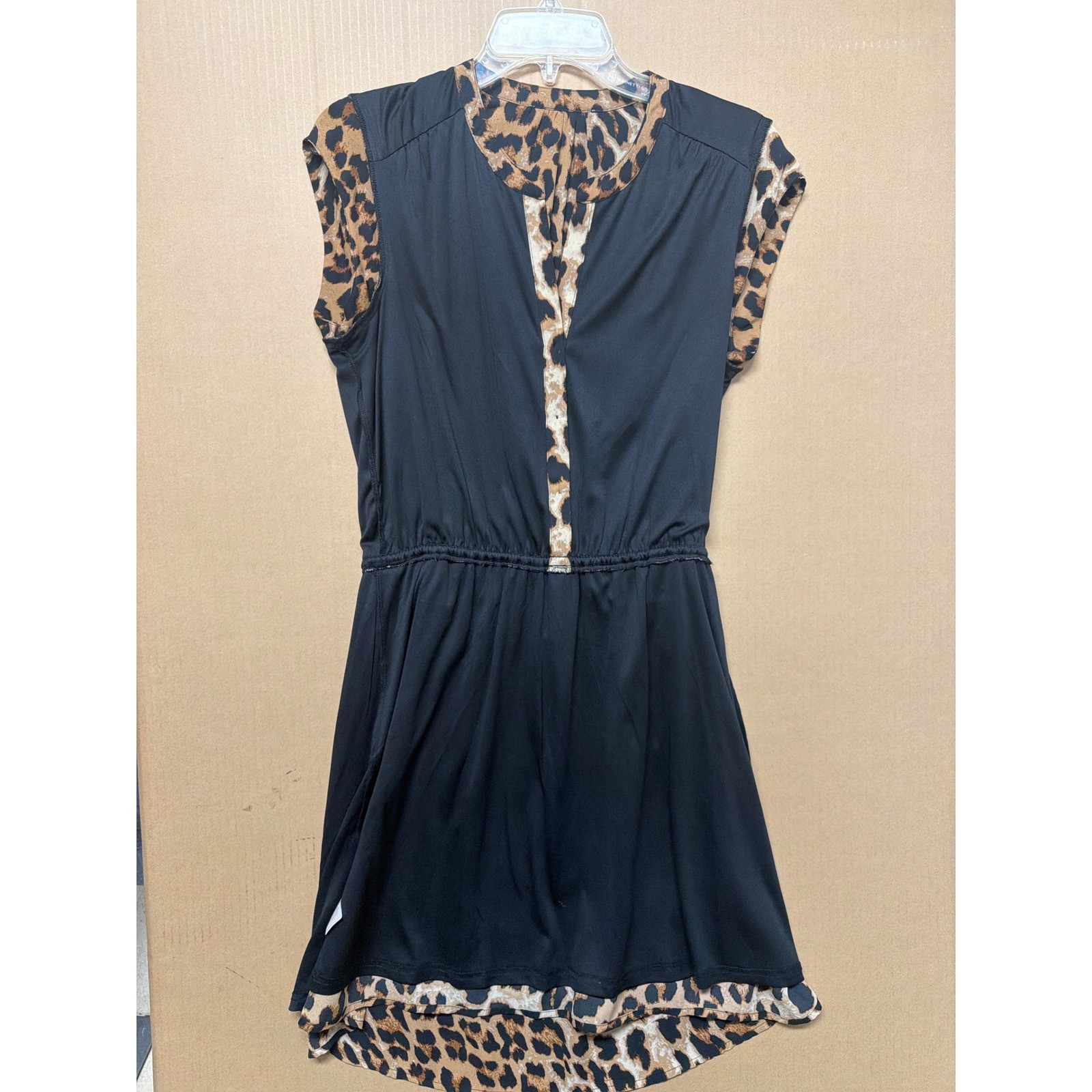 DR2 Leopard Print Cap Sleeve Mini Dress Tan Brown Black Small Split Neck