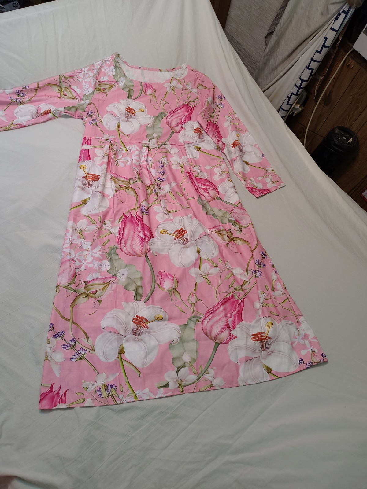 Pink Floral Size Medium Long Sleeve High Waisted Lightweight Ankle Length Dress