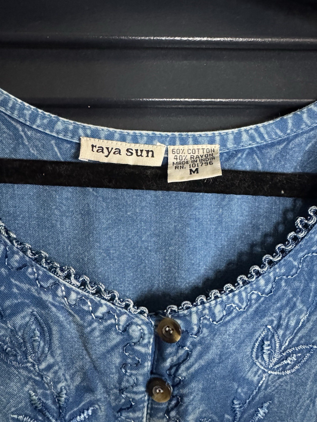 Raya Sun Blue Chambray Sleeveless Embroidered Dress Size M Boho Cottagecore