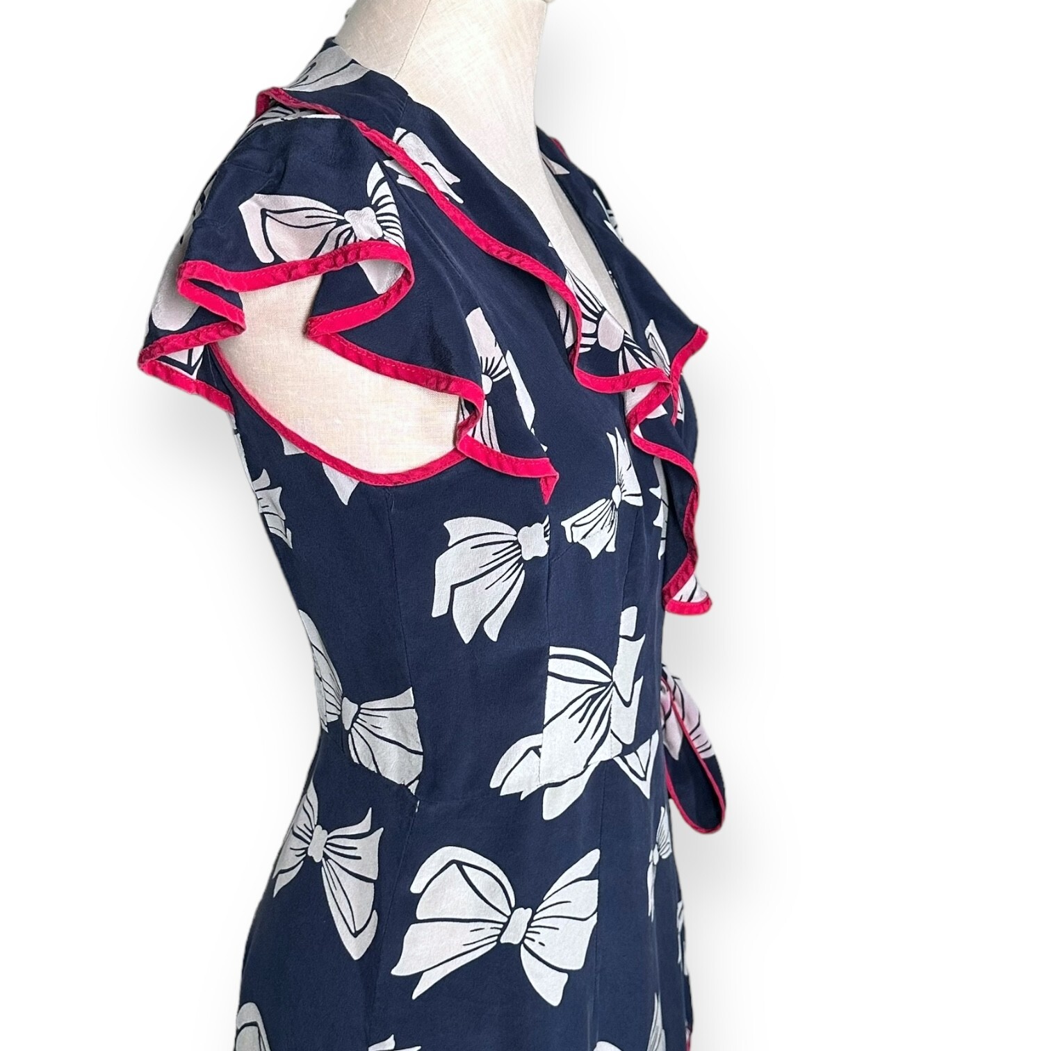 Vintage NANETTE LEPORE 100% Silk Y2K Wrap Dress Bow Print Blue Cascade Coquette