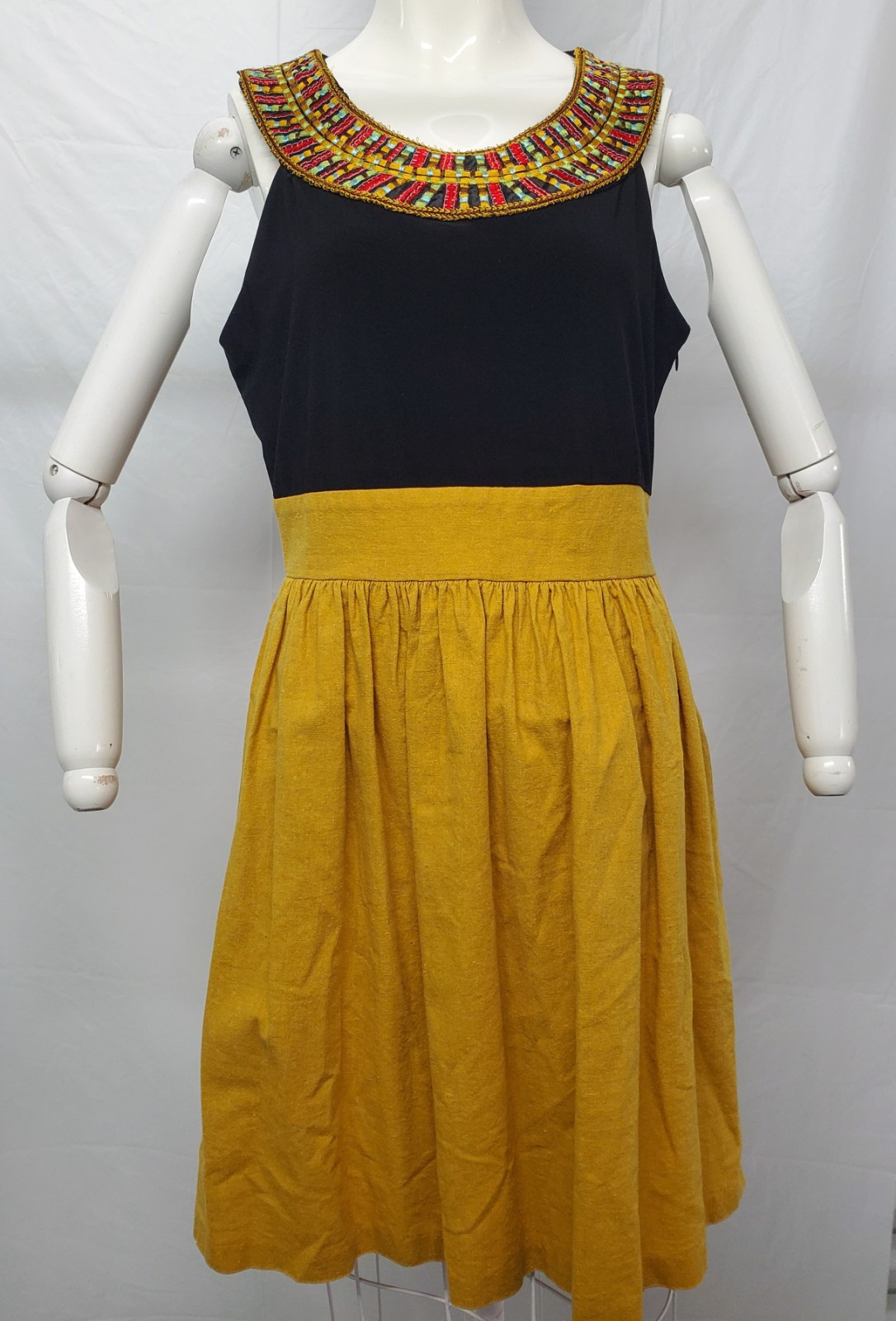 Tiana B Tribal Dress Size 10 Black Gold Made USA Embroidery