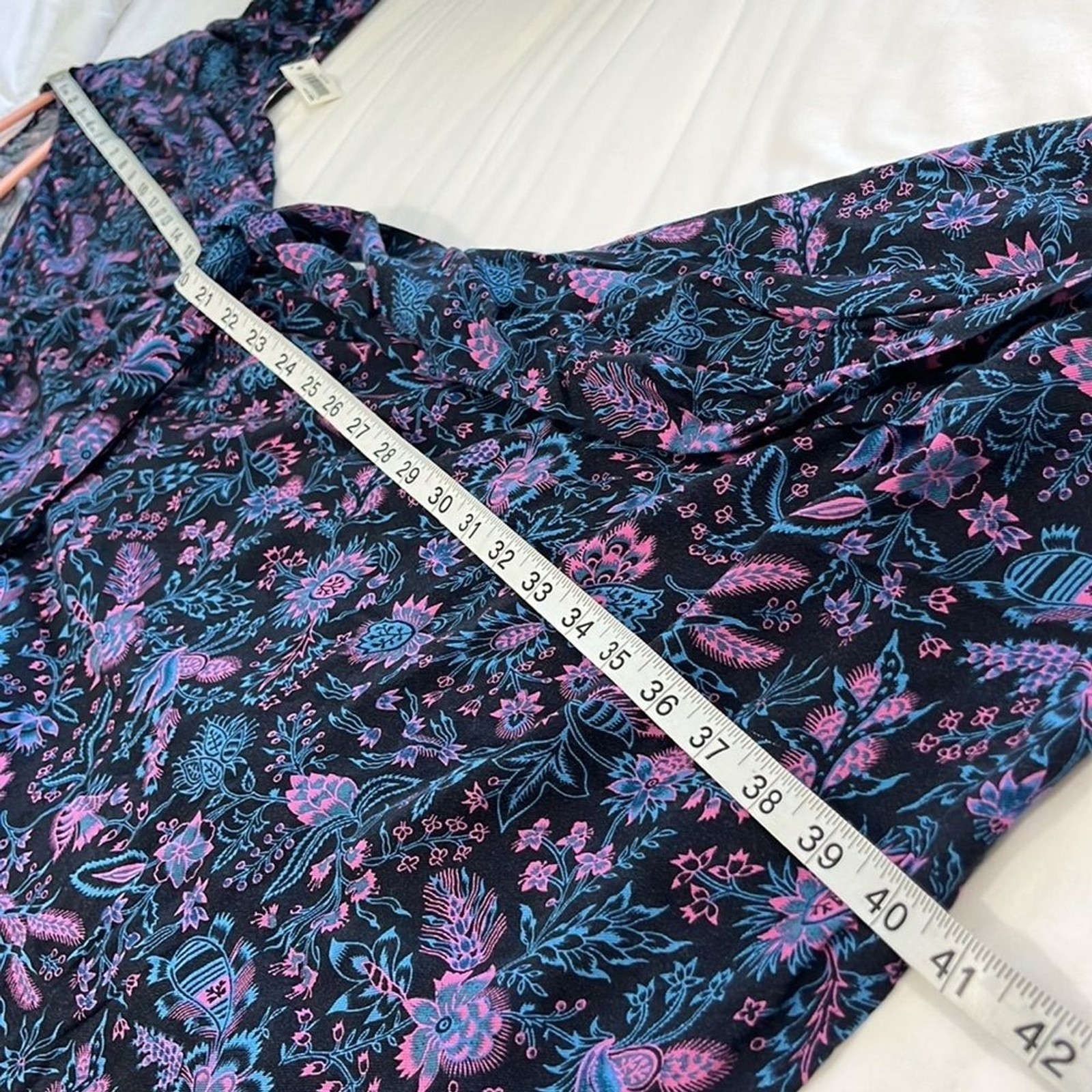Goodthreads Wrap Dress with Pockets NWT Viscose, Multicolor Floral, XL