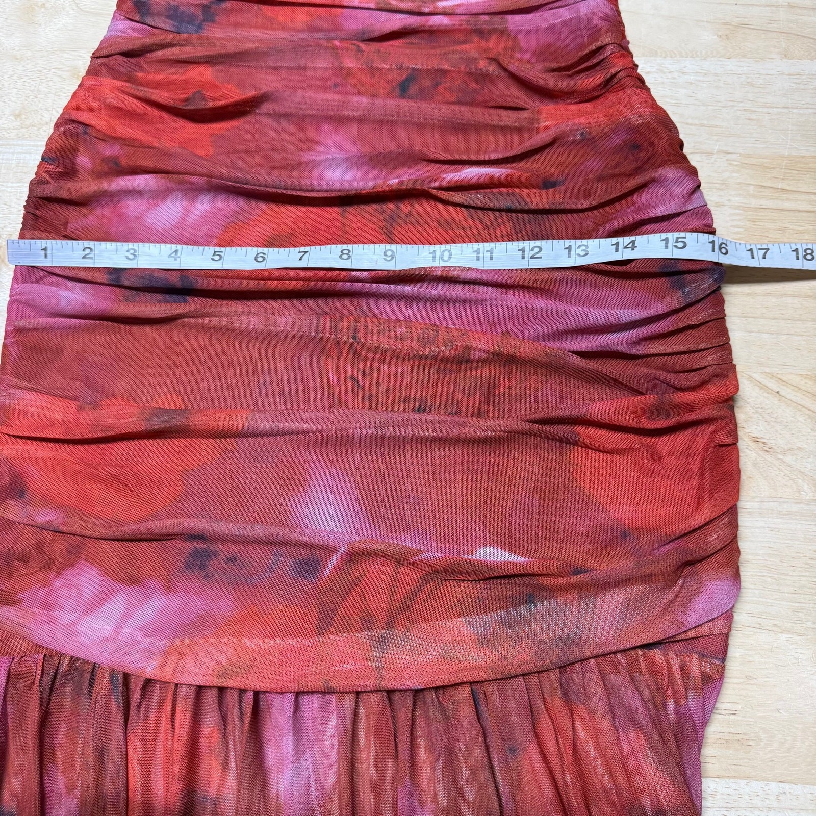 Elliatt NWT Elise Mesh Ruched Maxi Dress Red Motif Size S Sleeveless Bodycon