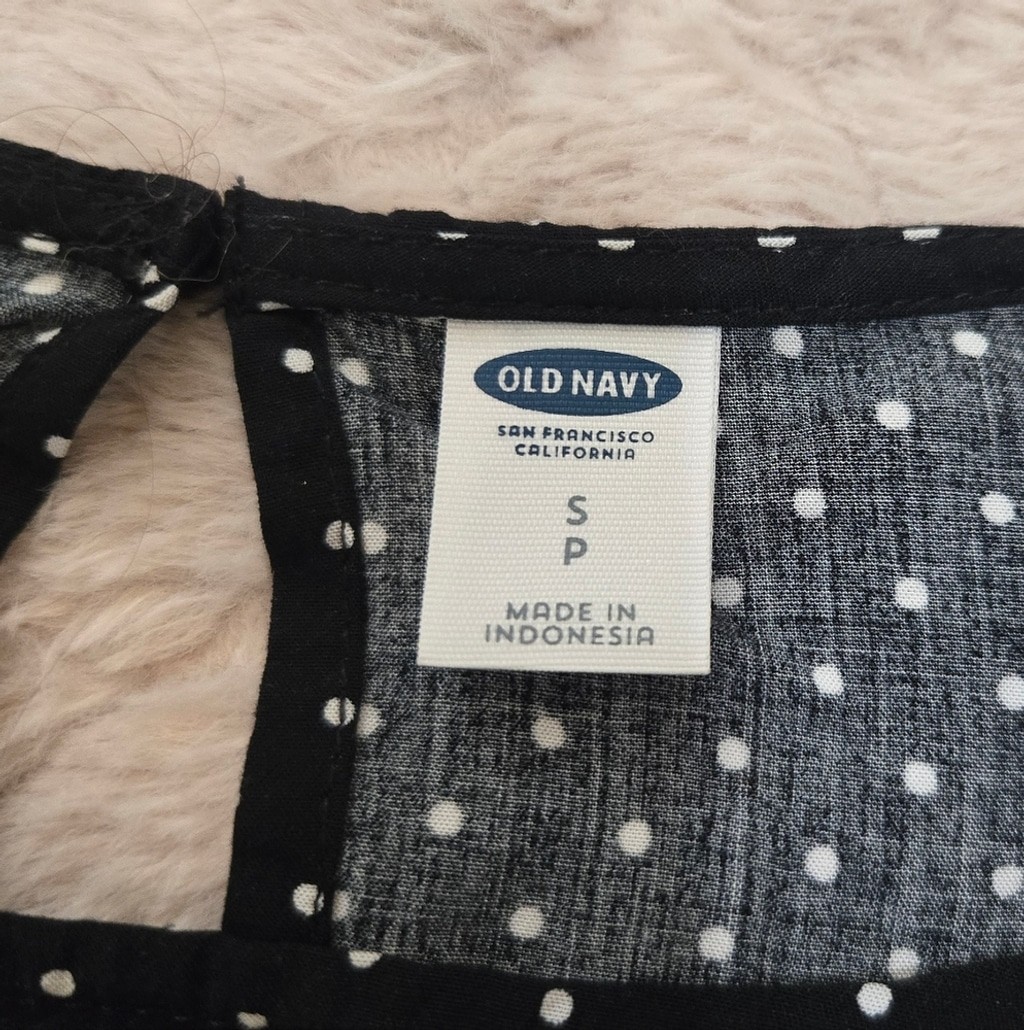 Old Navy Black and White Polka-Dot Ruffle Sleeve Shift Dress, Size Small
