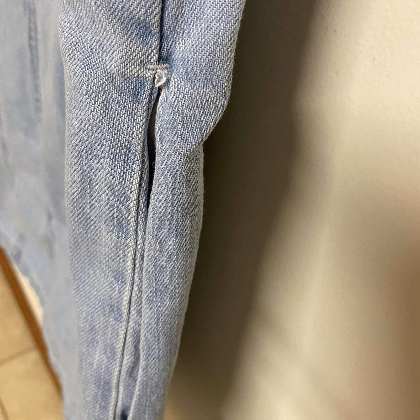 Time and Tru Women’s Sleeveless Shift Dress Round Neck Denim Nwot Size M