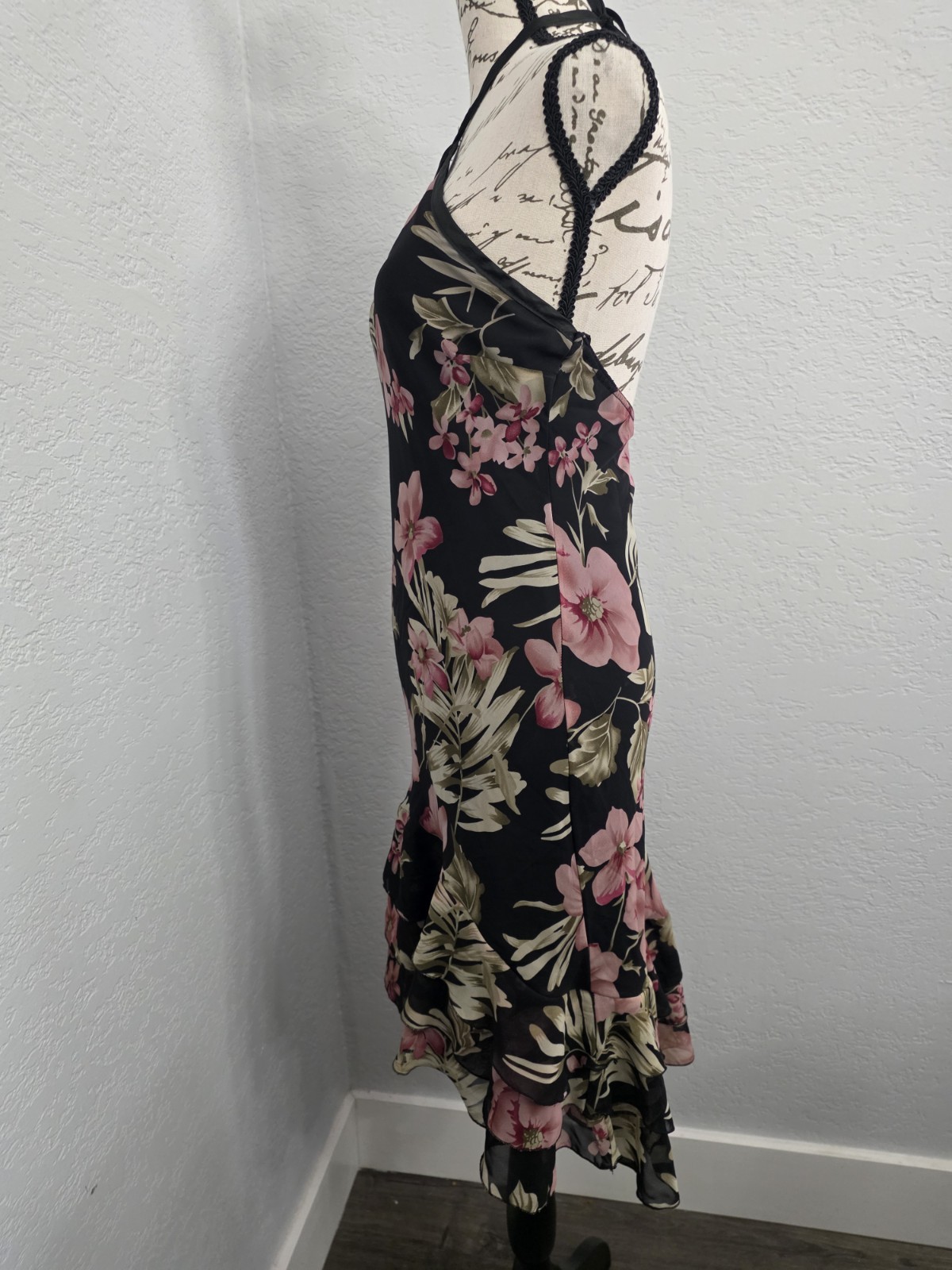 Miss Me Cocktail Patry Night Out Halter dress From Australia