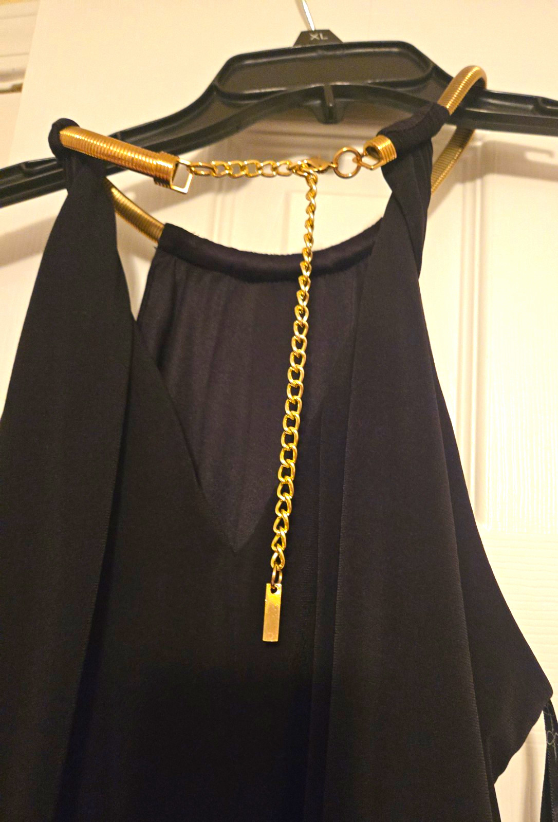 Jessica Simpson Women’s Solid Black Pullover Top Chain Accent Size 4 Regular