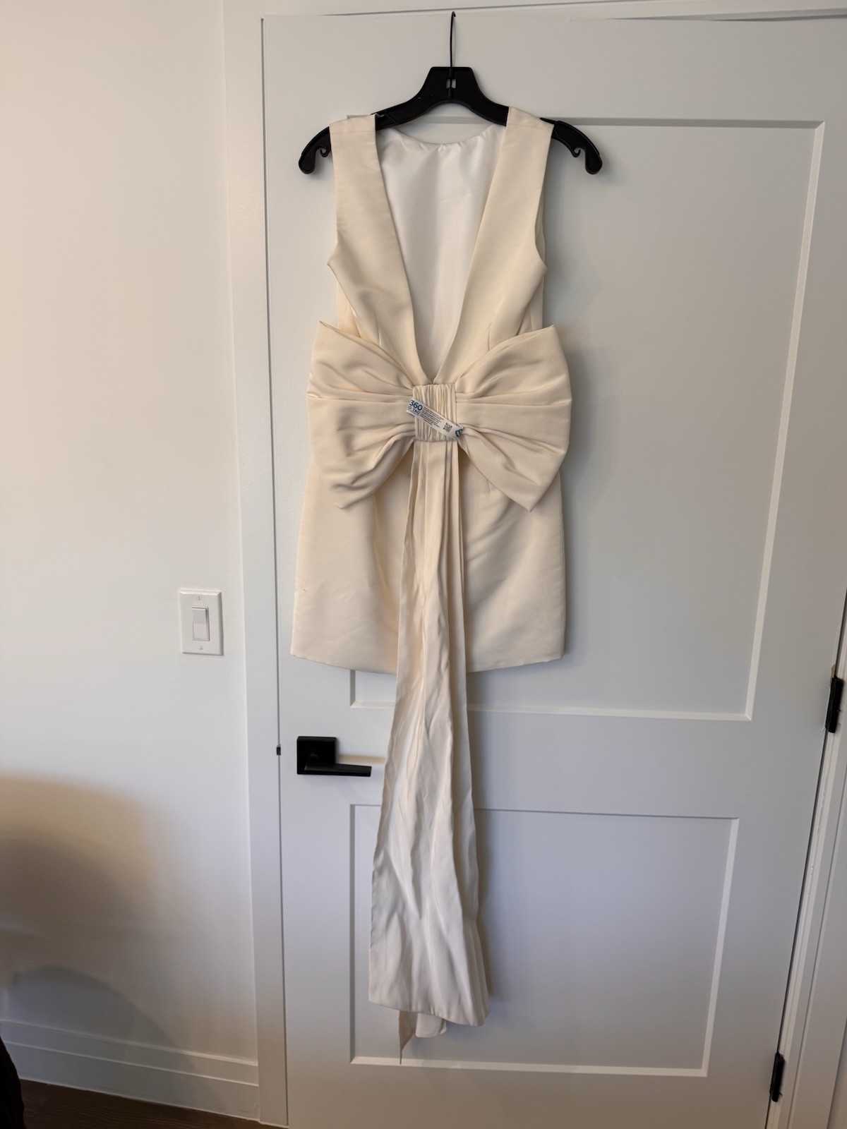 Alexia Maria Ella Silk Faille Mini Dress Cream Size 2 – New w/Tags