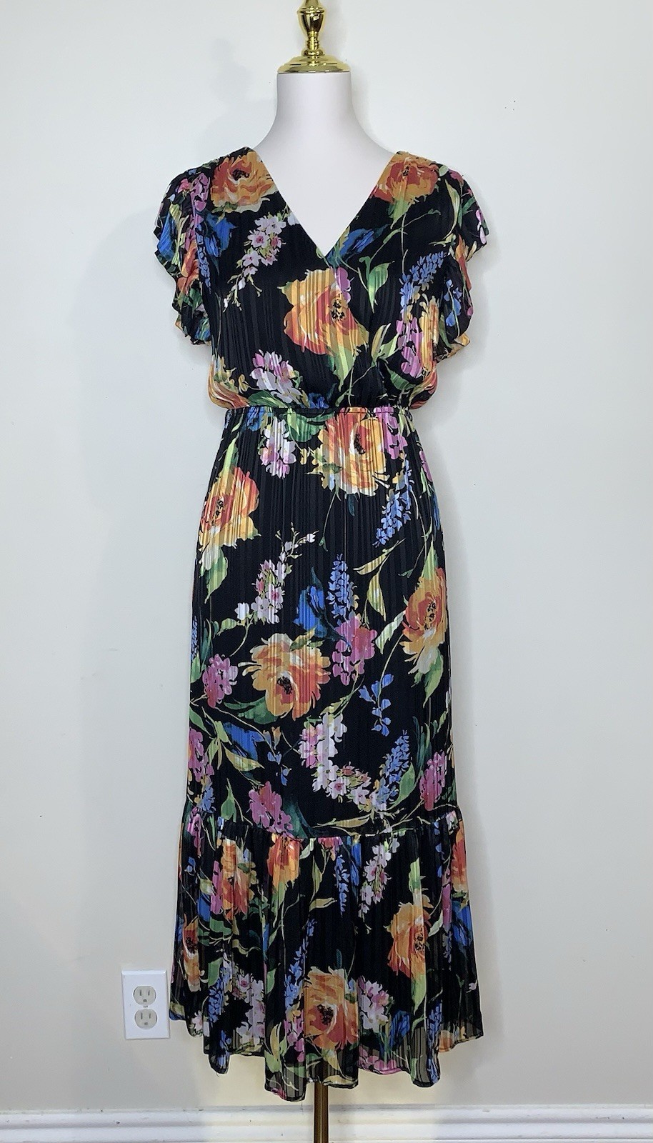 Sam Edelman Ankle Length V-Neck Maxi Silhouette Flutter Sleeve Floral Dress Sz 0
