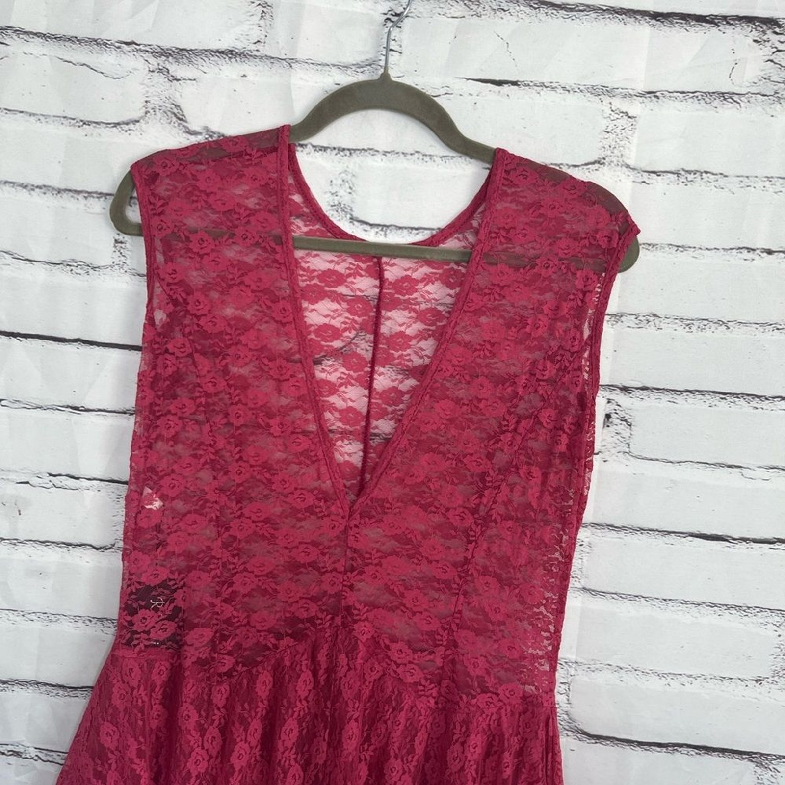 R.Vivimos Pink Lace Asymmetrical Midi Dress Women’s XL Deep V Sleeveless NWT