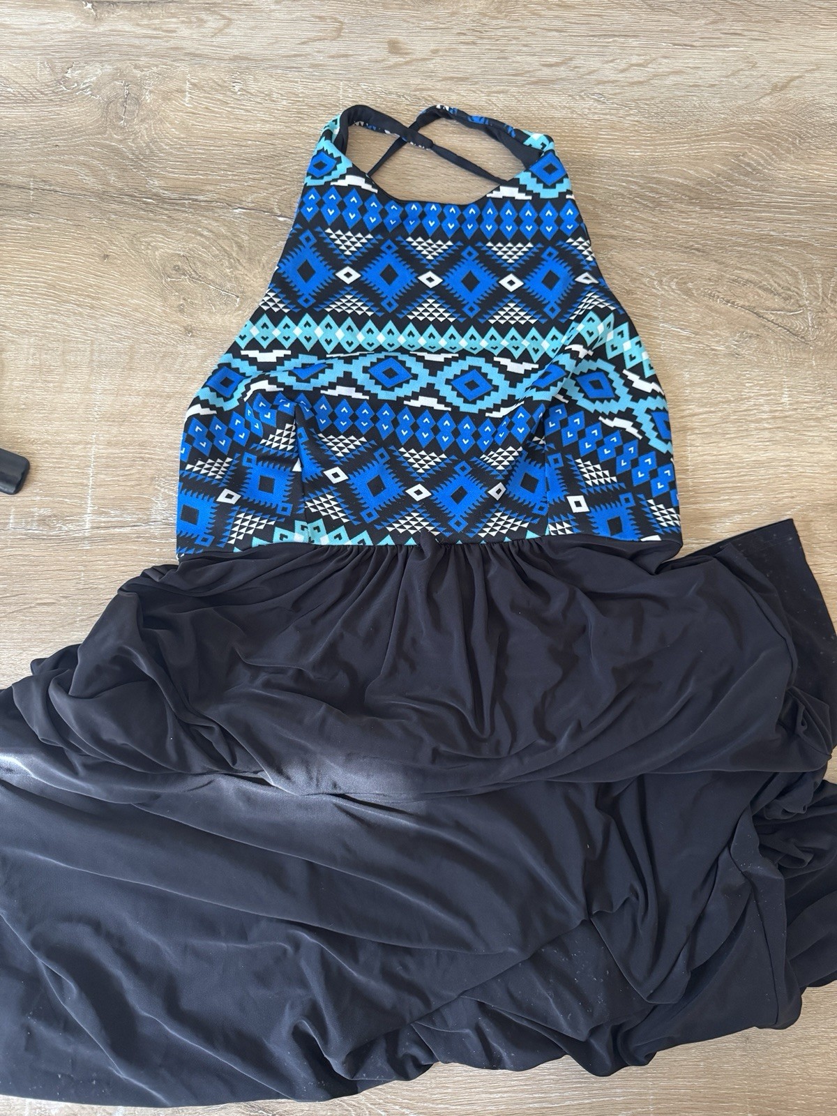 Tbags Los Angeles Aztec Halter Maxi Dress Open Back Size M Black & Blue