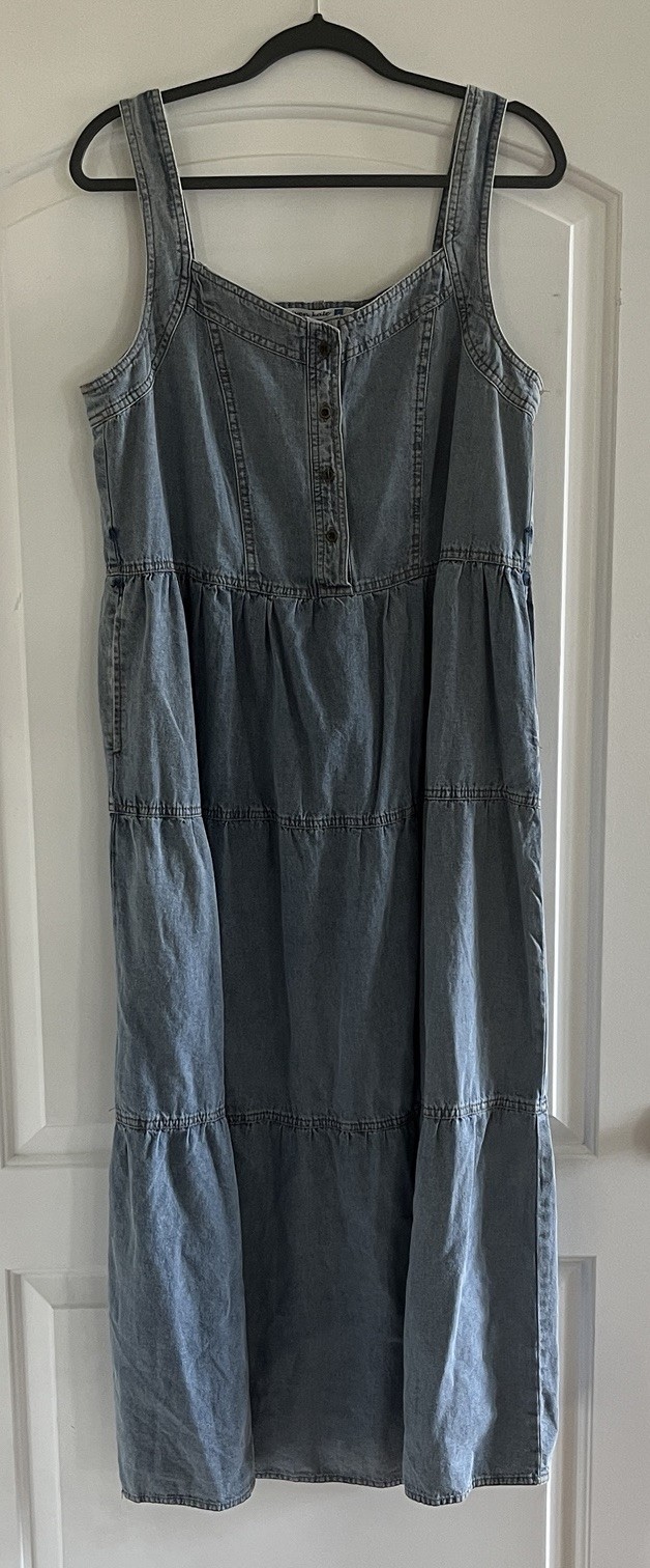 Given Kale Denim Tiered Maxi Dress Sleeveless Size Large Cotton Button Front